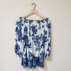 Chelsea and Theodore - NWT Blue Floral Top